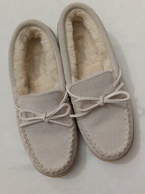 MyPillow MySlippers Beige Leather Moccasin House Shoes NWOB Size 8